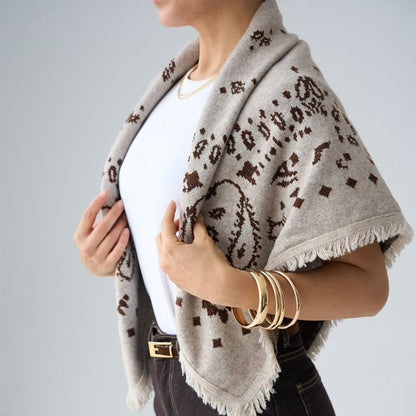 Foulard Carré Élégant Motif Tendance